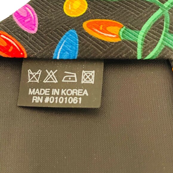 Christmas Lights Patterned Mens Necktie - Picture 3 of 4